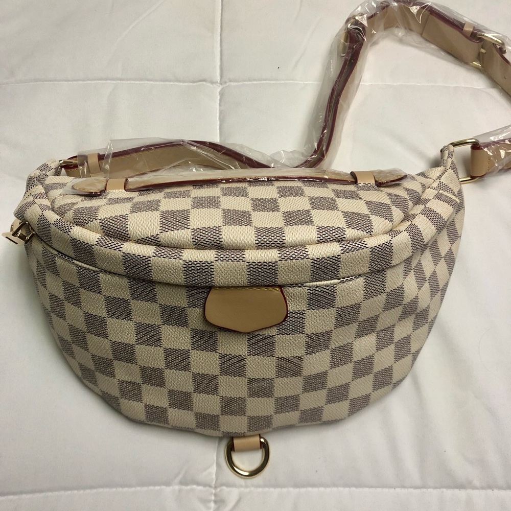 Checkered Bum Bag.